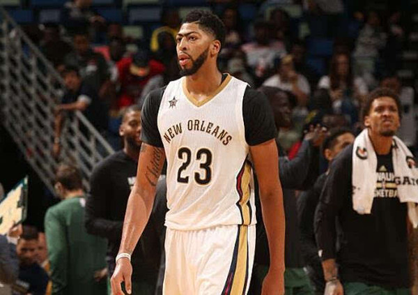 于竞技场上 于竞技场上