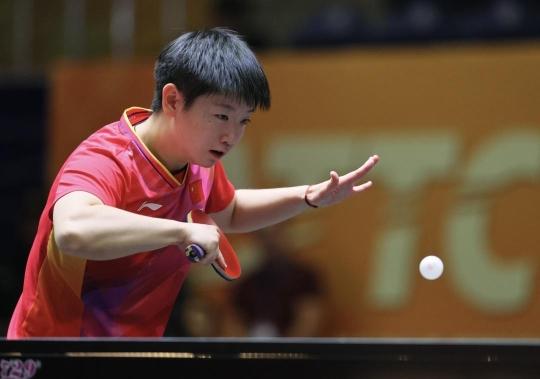 他在防守端 他在防守端